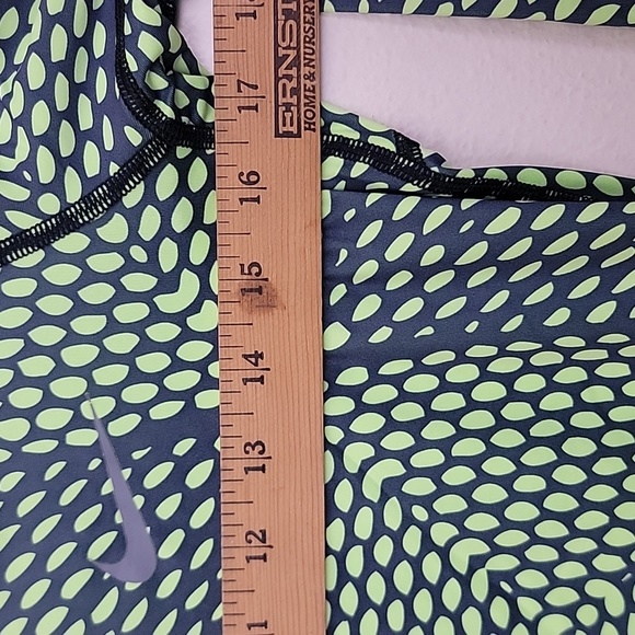 Nike Pro Green & Black Geometric Print Long Sleeve Fitted Top M - Picture 12 of 15